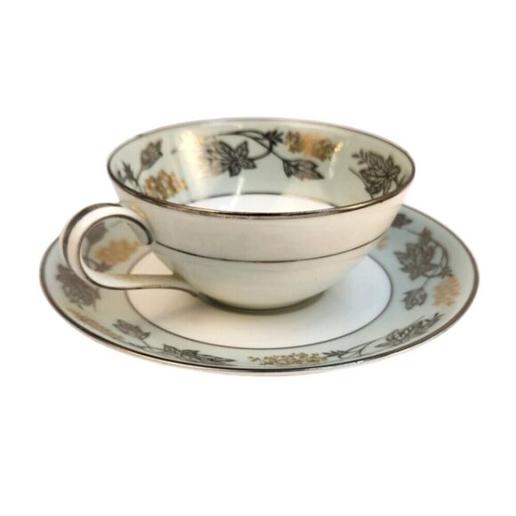 Noritake China Japan 5497 Gold & Silver leaf berry Teacup & Saucer Set - Picture 2 of 9